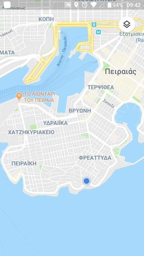 Φωτεινό Διαμέρισμα Πειραιας Piraeus Bagian luar foto